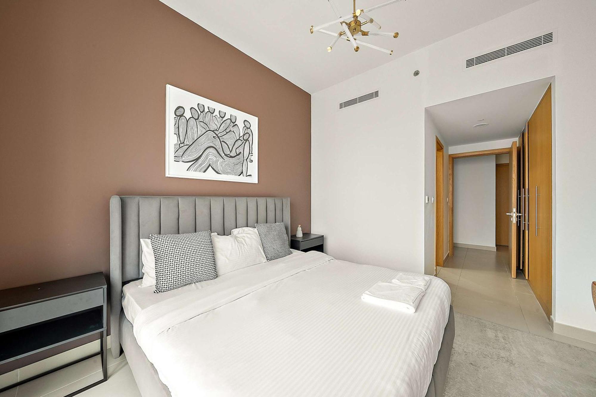 Silkhaus Burj Khalifa View Large 2bdr In New Tower Apartment *